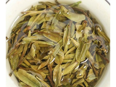 2020年新茶福鼎毫香明显白牡丹茶叶 批发500克白茶明前白牡丹散茶图1