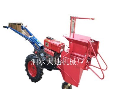 秸秆粉碎多功能手扶玉米收割机 小型手推式单行掰玉米收获一体机图1