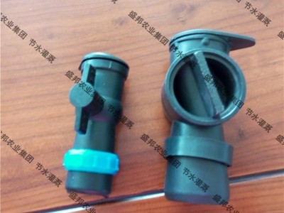16PE盘管 PE直管 直接 微喷三通 弯头 管帽 滴灌配件 旁通阀图1