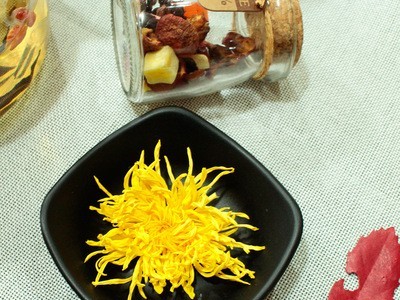 产金丝皇菊菊花茶产地加工散装花茶黄山菊花货源大黄菊花草茶图1