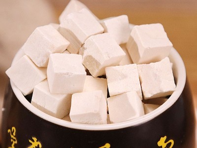 茯苓丁 安徽岳西中药材白茯苓块无熏新货500g多种规格批发茯苓丁图3
