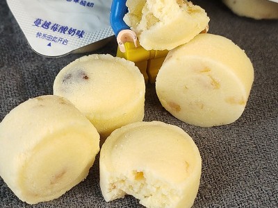 厂家批发酸奶乳酪3袋装内蒙古特产休闲零食 水果果粒奶酪美味食品图5