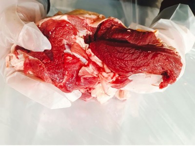 内蒙古鲜羊肉去骨羊腿肉商用新鲜带皮羊腿肉5斤冷冻羊肉整箱批发图3