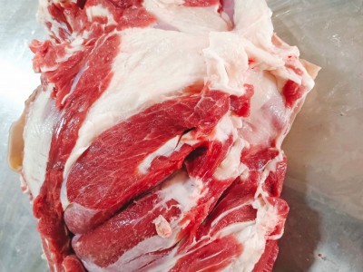 内蒙古鲜羊肉去骨羊腿肉商用新鲜带皮羊腿肉5斤冷冻羊肉整箱批发图4