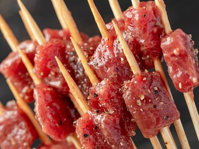 火锅串串食材麻辣牛肉丁生牛肉粒藤椒牛肉泡椒牛肉条批发量大从优图5