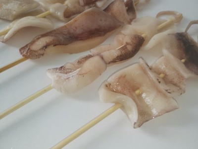 网红食材小吃铁板鱿鱼条小串烧烤鱿鱼须串商用新鲜冷冻食材霸王串图1
