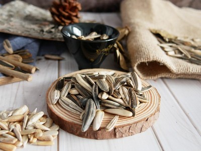 瓜子原味五香500g小包装 坚果炒货休闲零食 微商食品批发图4