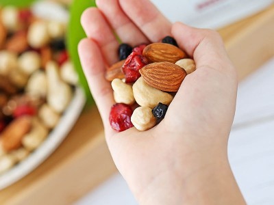 每日坚果混合坚果小零食坚果礼盒批发25g坚果礼盒新年坚果大礼包 5袋起批图4