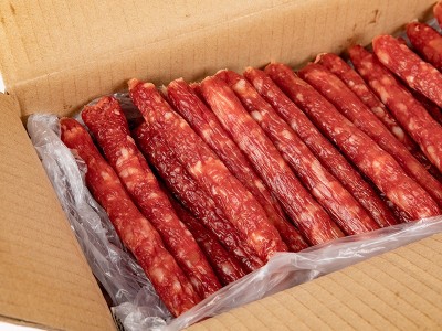 广东腊肠供应5kg肥肠加工腊味农家休闲腊肉肠食品农家风味香肠图5