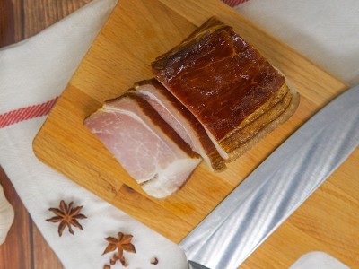厂家直供 四川腊肉 烟熏土猪肉 农家散养自制腊肉 后腿肉图3