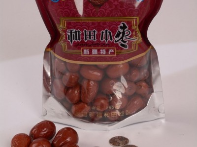 新疆特产500g六星和田玉枣 个大皮薄肉厚和田红枣 干果零食和田枣 10袋起订图5