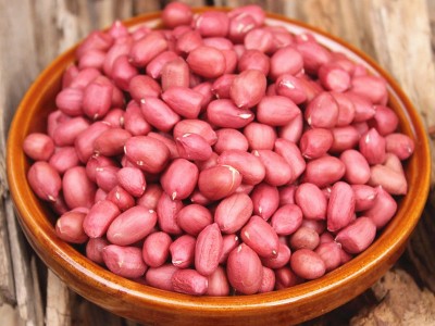 新货红皮花生米农家小粒生花生仁四粒红花生红衣花生米仁杂粮  2千克起批图4