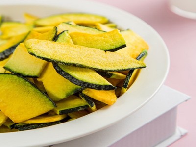 金叶散装南瓜片1.5kg/袋南瓜干零食批发蔬菜干果蔬干图2