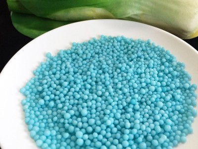 山东包衣尿素树脂包膜尿 尿素原料玉米小麦水稻彩色图1