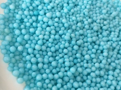 山东包衣尿素树脂包膜尿 尿素原料玉米小麦水稻彩色图4