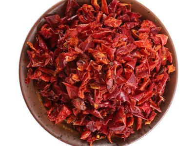 厂家批发脱水蔬菜红甜椒 9*9脱水红椒粒 免费拿样无色干红甜椒图5