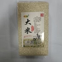 东北稻香大米，生产基地位于北纬45度的松嫩平原，广阔肥沃的黑土