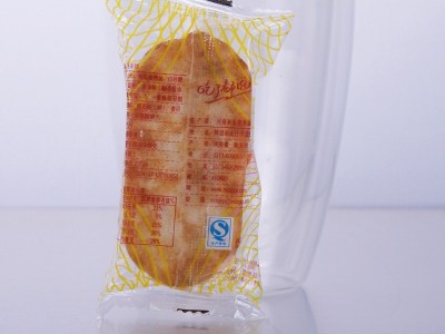 米多奇雪饼香米饼680g*6包香米饼儿童膨化休闲装零食整箱批发图4