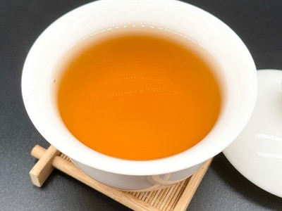 蜜香红茶奶茶专用红茶2022新茶凤庆滇红厂家散装批发水果茶图2
