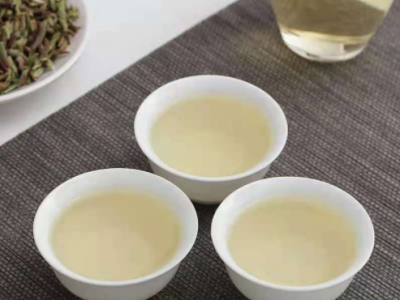 云南普洱茶2023年早春 紫芽苞 明前春茶 老树茶 散茶图3
