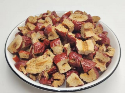 鲜枣丁红枣粒酥脆甜加工枣片红枣干颗粒批发馅料用枣粒包邮图2