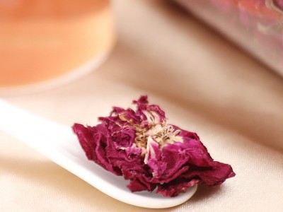 玫瑰花茶 重瓣红玫瑰泡茶滋补玫瑰花冠厂家批发低温烘干瓶装25g图3