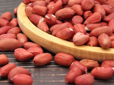 东北去壳花生仁 红皮花生米 四粒红 生花生米 散装花生米一件代发图2