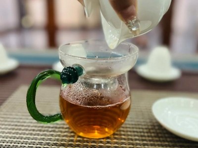 推荐成都品茶喝茶:打卡成都品茶工作室感受茶里泡着的市井慢时光图3