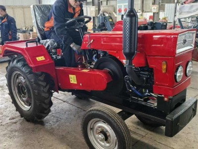 小马力四轮拖拉机 时风35马力 农用两驱耕地机 家用拉货车图3