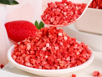 冻干FD草莓粒 草莓丁冻干草莓碎 1-5mm 烘焙蛋糕装饰代餐水果茶图2