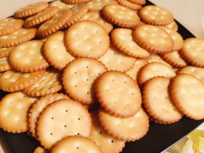 雪花酥用饼干小奇福饼干500g小圆饼干雪花酥原料奶盐黑糖批发图3