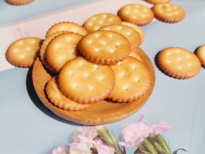 雪花酥用饼干小奇福饼干500g小圆饼干雪花酥原料奶盐黑糖批发图4