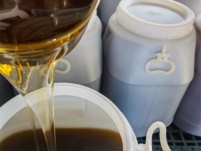 百花蜜15公斤小桶装枣花土蜂蜜奶茶店食品原料散装洋槐花蜂蜜原料图2