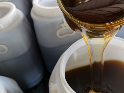 桶装蜂蜜批发75公斤散装百花蜂蜜洋槐蜜结晶土蜂蜜商用原蜜厂家图2