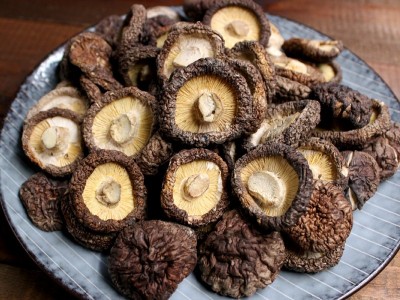 福建香菇干货批发剪脚根短肉厚古田香菇批发干香菇厚菇冬菇500克图4