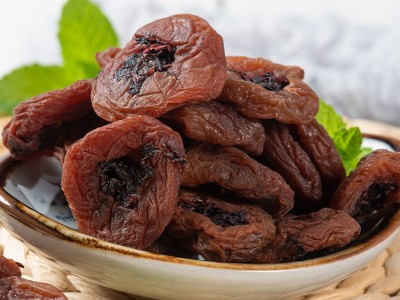 【久佳-紫苏菜梅饼2斤】无核青梅肉休闲零食蜜饯紫苏夹心话梅饼图2