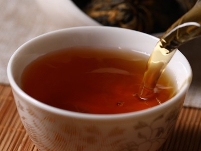 2023新茶500g云南滇红茶凤庆金芽宝塔一芽一叶散装浓香型茶叶批发图2