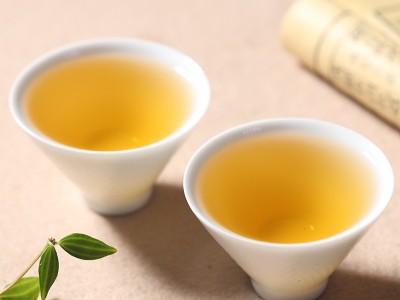 凤庆滇红茶 云南大叶种茶 醇厚甘甜古树红茶 500克散装红茶批发图5