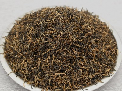 武夷山红茶金骏眉特级芽中芽散装红茶自己喝蜜香正山小种茶叶图3