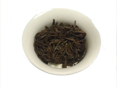 武夷山红茶金骏眉特级芽中芽散装红茶自己喝蜜香正山小种茶叶图5