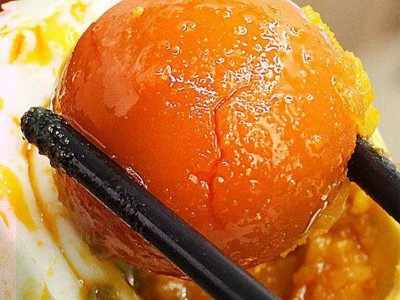 厂家批发流油咸蛋红心真空包装咸鸭蛋起沙冒油代理礼盒双黄图3