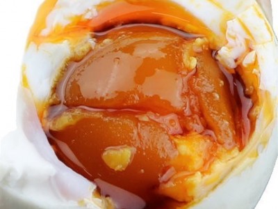 厂家批发流油咸蛋红心真空包装咸鸭蛋起沙冒油代理礼盒双黄图5