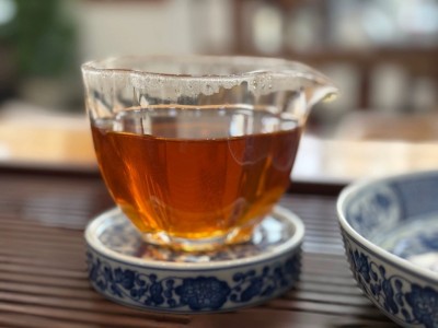 滇红勐海古树晒红2025年头春茶高浓香薯香木香茶叶500克批发图4