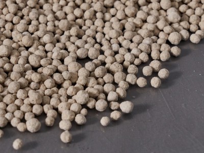 山东滨州硫酸镁肥厂家供应农用圆颗粒硫酸镁肥料一水硫酸镁颗粒图2
