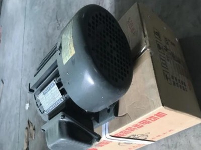 前置大棚卷帘机 农业机械设备 卷被机防腐钢外壳 厂家批发图4