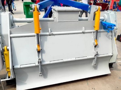 碎石机 开垦清石机 农用石头破碎机 戈壁开荒粉石机图2