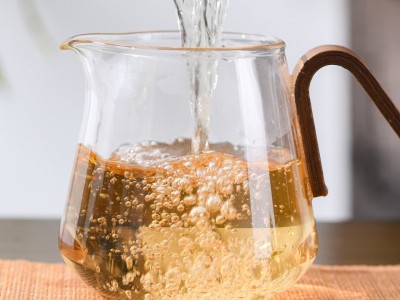 云南厂家直发 生态古树紫芽茶花果香 醇厚紫娟白茶250g罐装可定制图3