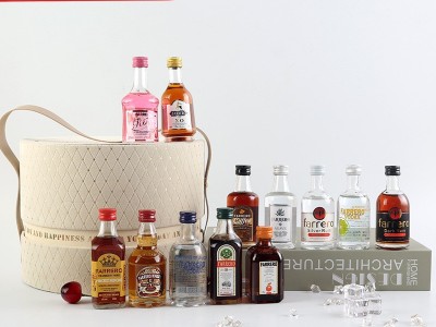 迷你白兰地威士忌洋酒套装厂家夜市摆摊便利店调酒小酒版礼盒款图2