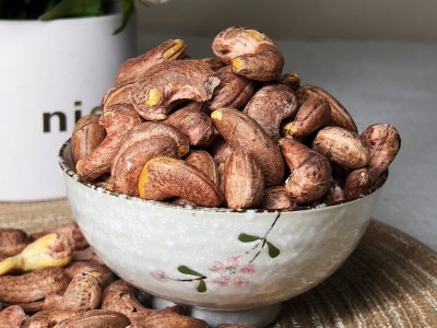 代发带皮腰果盐焗紫皮腰果原味坚果新货广西特产干果零食紫皮腰果图2