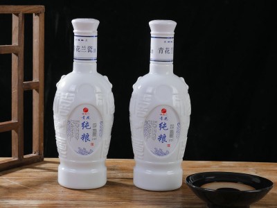 福满门青花兰瓷粮食白酒500ml浓香型礼盒装白酒2瓶装52° 白酒批发图4
